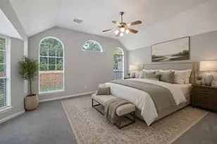 311 Oak Hollow Dr, League City, TX 77573 - Photo 17