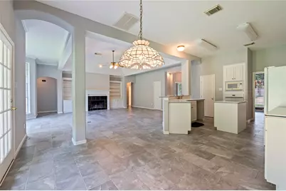 311 Oak Hollow Drive, League City, TX 77573 - Photo 15