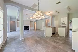 311 Oak Hollow Dr, League City, TX 77573 - Photo 15