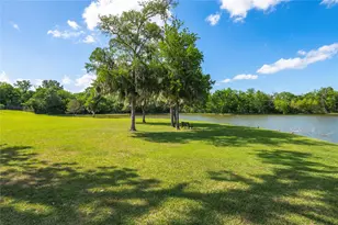 311 Oak Hollow Dr, League City, TX 77573 - Photo 37