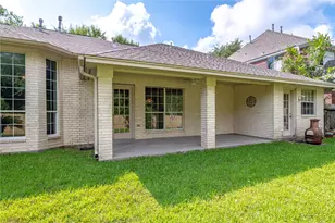 311 Oak Hollow Dr, League City, TX 77573 - Photo 23