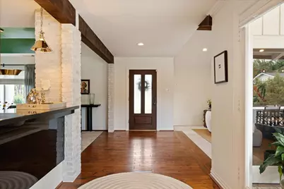 7915 Del Monte Drive, Houston, TX 77063 - Photo 11