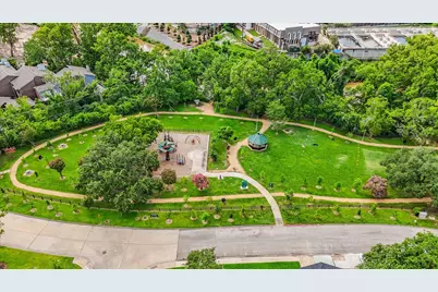7915 Del Monte Drive, Houston, TX 77063 - Photo 45
