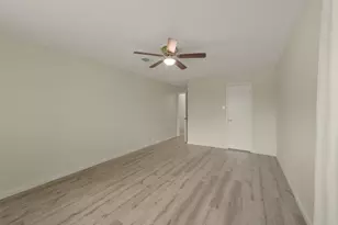 13615 Pepper Knoll Dr, Houston, TX 77065 - Photo 15