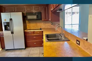 439 Woodrail Dr, Houston, TX 77598 - Photo 5