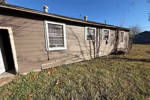 7526 S Hall St, Houston, TX 77028 - Photo 7