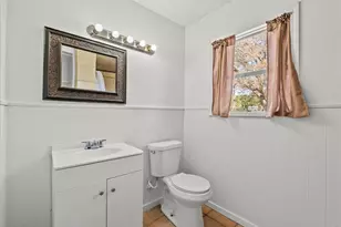 1002 Orange St, La Marque, TX 77568 - Photo 5