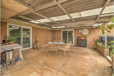 1718 Droxford Drive, Houston, TX 77008 - Photo 37