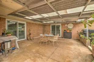 1718 Droxford Dr, Houston, TX 77008 - Photo 37