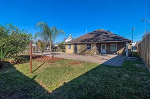 8004 Mendez St, Houston, TX 77029 - Photo 1