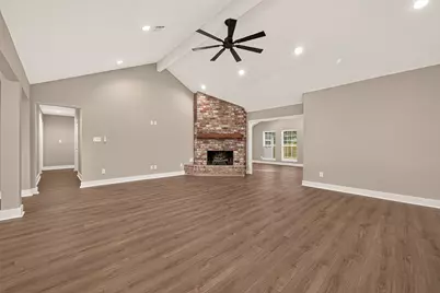 215 Hickory Ridge Drive, Shenandoah, TX 77381 - Photo 13