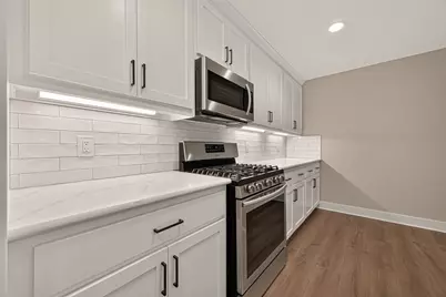 215 Hickory Ridge Drive, Shenandoah, TX 77381 - Photo 17