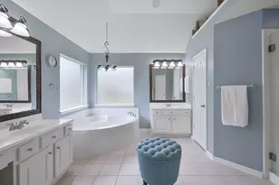 2 Westward Ridge Pl, The Woodlands, TX 77384 - Photo 25