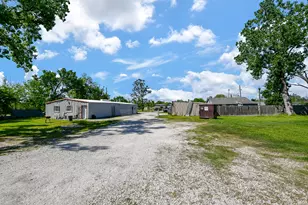 2206 Hartwick Rd, Houston, TX 77093 - Photo 39