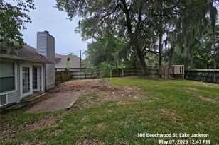 108 Beechwood St, Lake Jackson, TX 77566 - Photo 33