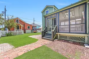 1301 Church St, Galveston, TX 77550 - Photo 33