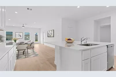 31138 Warwick Coast Court, Fulshear, TX 77441 - Photo 11