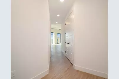 1801 Smith Street #2015, Houston, TX 77002 - Photo 3