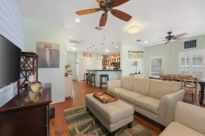 13027 Buccaneer Parkway Parkway, Freeport, TX 77541 - Photo 11