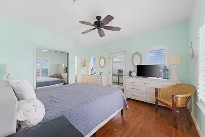 13027 Buccaneer Parkway Parkway, Freeport, TX 77541 - Photo 17