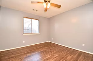 1215 Wood Haven Ct, Sugar Land, TX 77479 - Photo 15