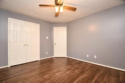 1215 Wood Haven Court, Sugar Land, TX 77479 - Photo 17