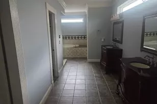 7811 Shelburne Cir, Spring, TX 77379 - Photo 9