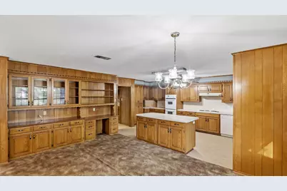 1307 Allison Street, Brenham, TX 77833 - Photo 9
