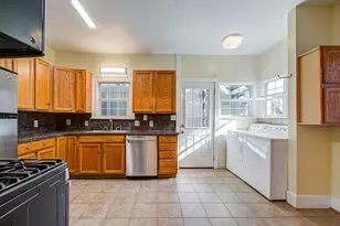 512 W Pierce St, Houston, TX 77019 - Photo 11