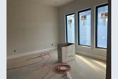 1933 Restridge Drive, Houston, TX 77055 - Photo 9