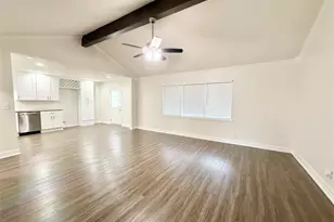 477 Oyster Creek Ct, Richwood, TX 77531 - Photo 7