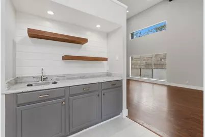 14 Dusky Meadow Place, The Woodlands, TX 77381 - Photo 11