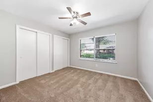 1033 S Booth Ln, Alvin, TX 77511 - Photo 17