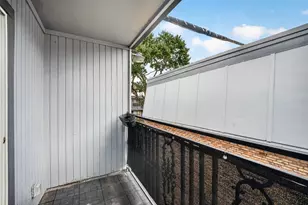 3131 Southwest Fwy, Houston, TX 77098 - Photo 25