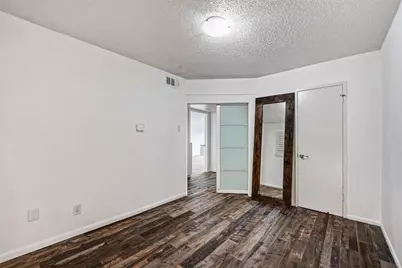 3131 Southwest Freeway #A12, Houston, TX 77098 - Photo 21