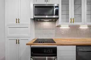3131 Southwest Fwy, Houston, TX 77098 - Photo 9
