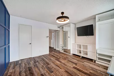 3131 Southwest Freeway #A12, Houston, TX 77098 - Photo 25