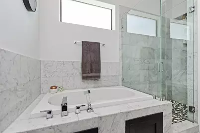1814 Bingham Street, Houston, TX 77007 - Photo 9