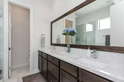 1814 Bingham Street, Houston, TX 77007 - Photo 7