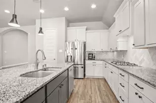 23649 Sage Villa Dr, New Caney, TX 77357 - Photo 9
