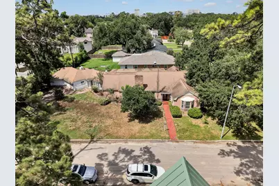 4425 Laurel Drive, Houston, TX 77021 - Photo 3