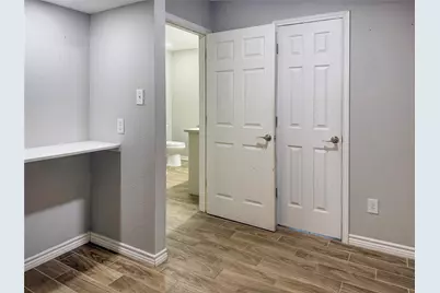 816 W Mulberry, Angleton, TX 77515 - Photo 9