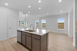 300 Goldeneye Duck Dr, Waller, TX 77484 - Photo 5
