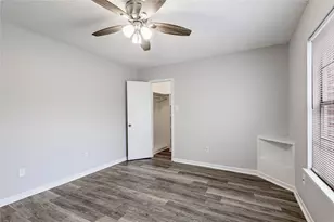 1917 20th St, Huntsville, TX 77320 - Photo 27