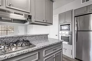 1917 20th St, Huntsville, TX 77320 - Photo 15