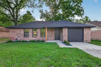 106 Little Bill Lane, Willis, TX 77378 - Photo 1