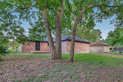 106 Little Bill Lane, Willis, TX 77378 - Photo 13