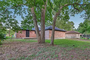 106 Little Bill Ln, Willis, TX 77378 - Photo 13