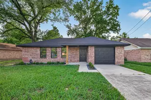 106 Little Bill Ln, Willis, TX 77378 - Photo 3