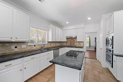 12018 McKinney Falls Lane, Sugar Land, TX 77498 - Photo 13